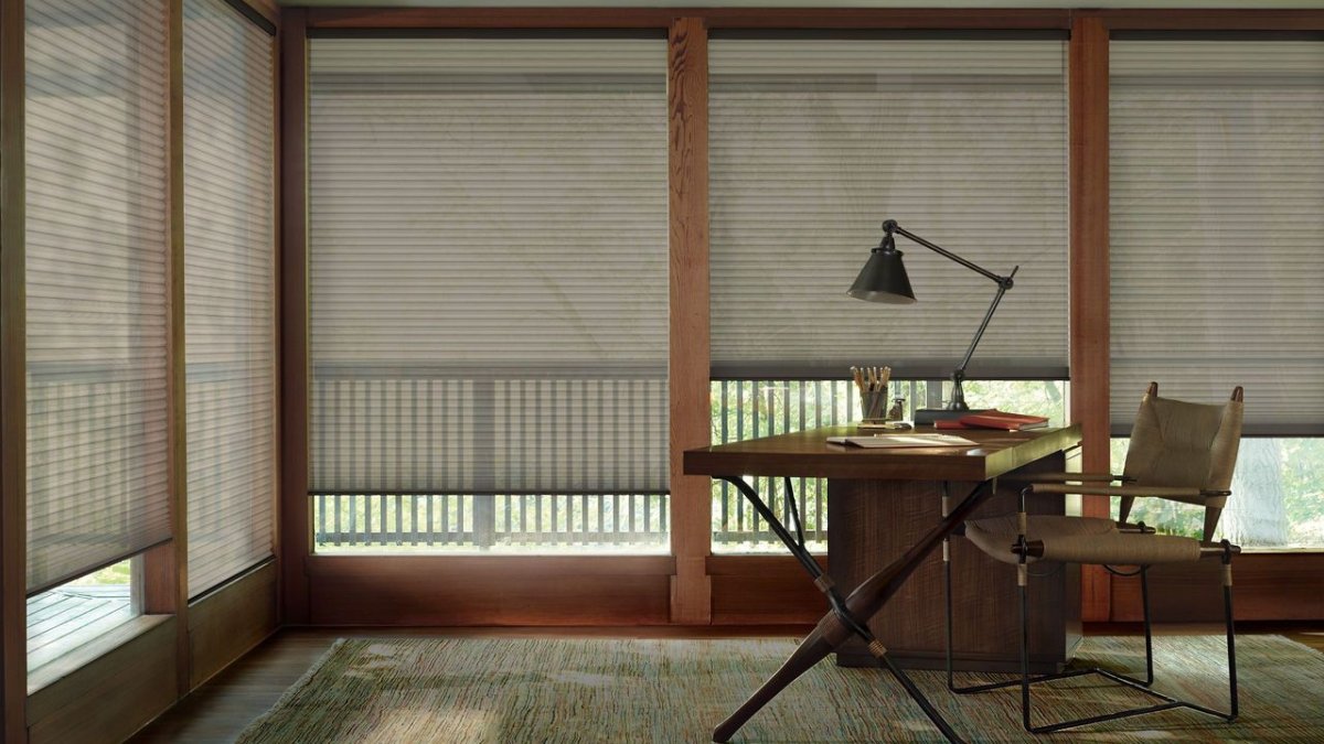 Eiffel Tower - Image 2